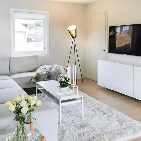 Amazing In With House Sea View